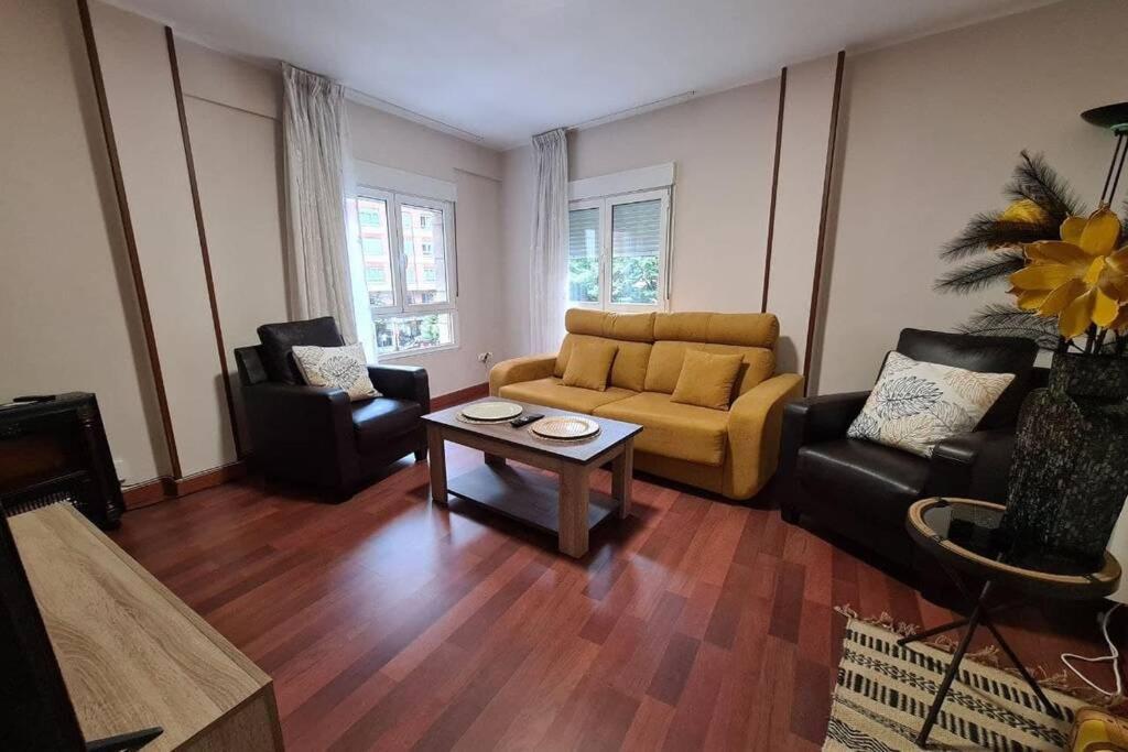 125a Apartment *